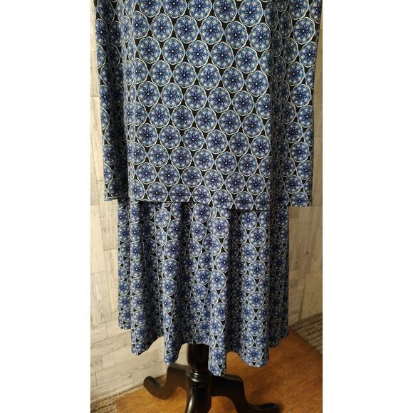 George Woman 2 Piece OUTFIT Skirt Blouse Blue Stretch Size 14 Skirt Size 20 Top - Picture 3 of 9
